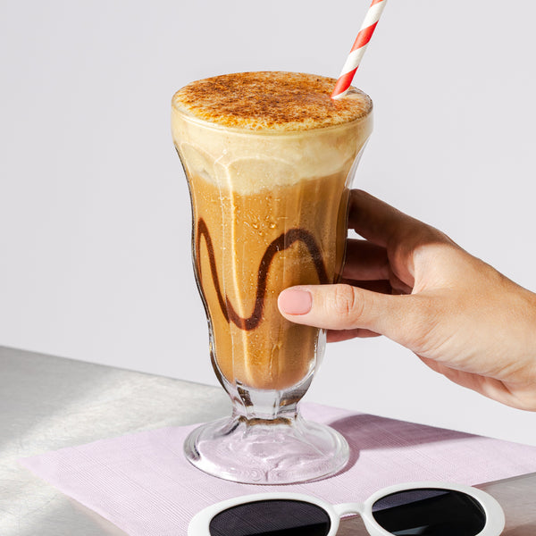 <p>ICED SALTED BANANA SPLIT LATTE</p>